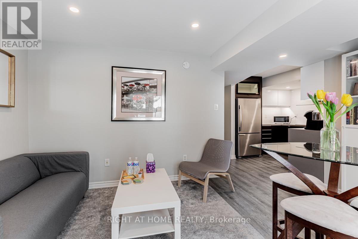 213 Kayla Crescent, Vaughan, Ontario  L6A 3P3 - Photo 13 - N12685070