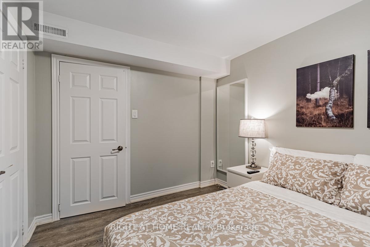 213 Kayla Crescent, Vaughan, Ontario  L6A 3P3 - Photo 17 - N12685070