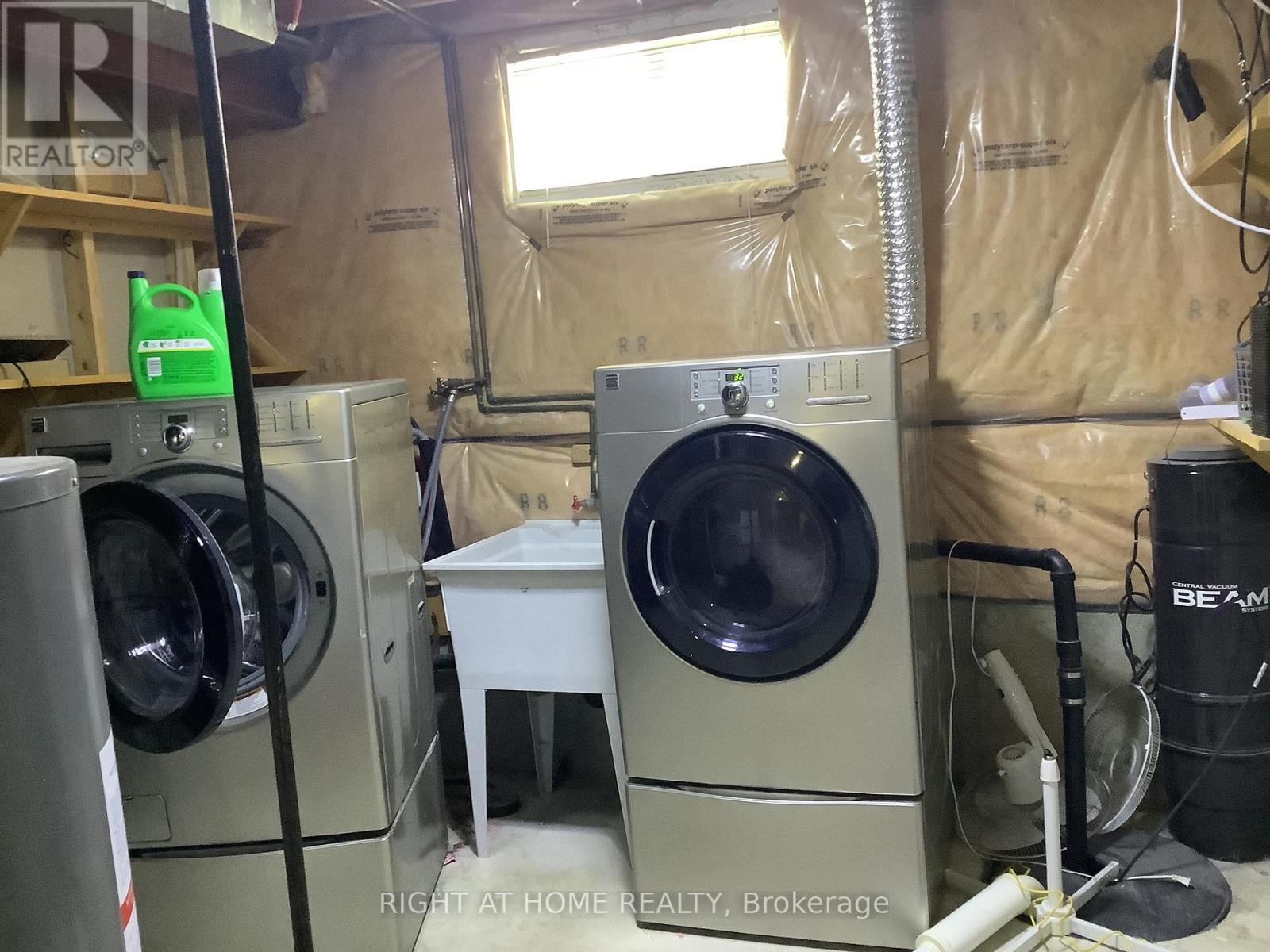 41 Bloom Crescent, Barrie, Ontario  L4N 0S8 - Photo 21 - S12685034