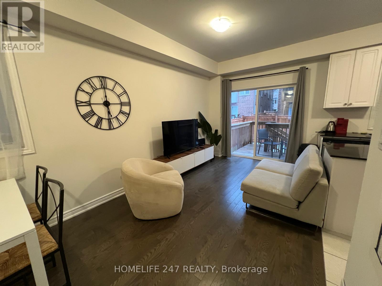 3969 Leonardo Street, Burlington, Ontario  L7M 0Z7 - Photo 7 - W12682532