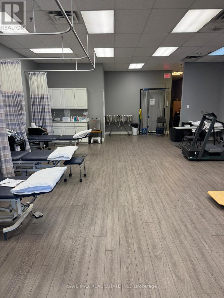 7 - 630 Peter Robertson Boulevard, Brampton, Ontario L6R 1T4 - Photo 10 - W12685052