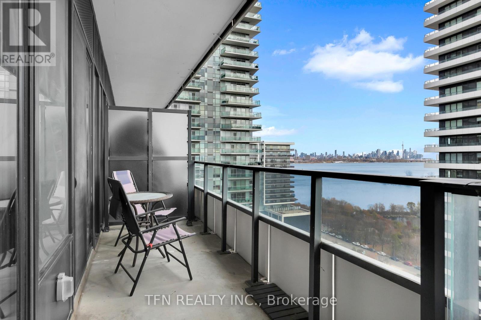 1417 - 30 Shore Breeze Drive, Toronto, Ontario  M8V 0J1 - Photo 11 - W12685060