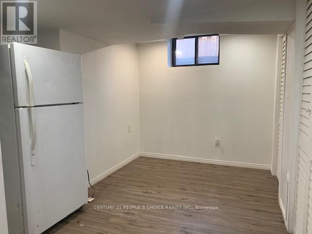 Lower 1 - 1393 Selkirk Avenue, Oakville, Ontario  L6L 2V5 - Photo 11 - W12685080