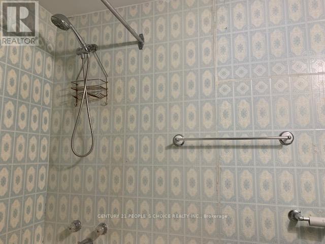 Lower 1 - 1393 Selkirk Avenue, Oakville, Ontario  L6L 2V5 - Photo 16 - W12685080