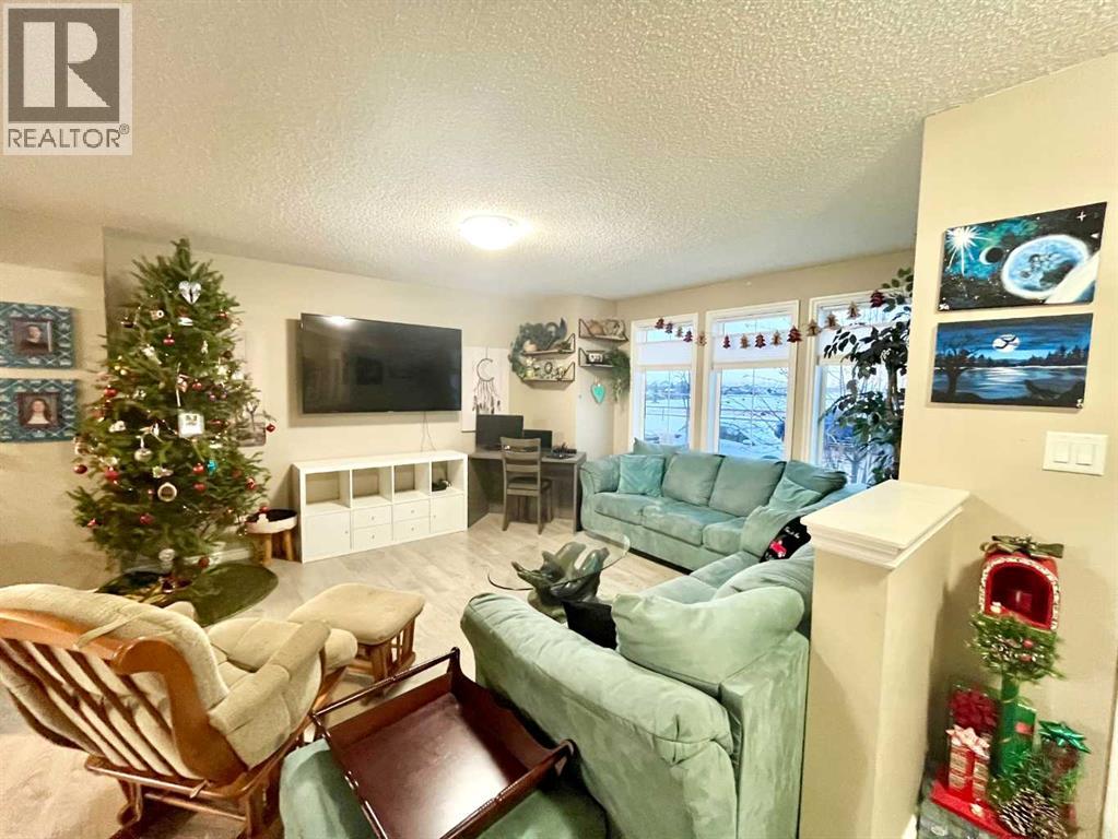 9340 211 Street Nw, Edmonton, Alberta  T6R 1P5 - Photo 6 - A2275653