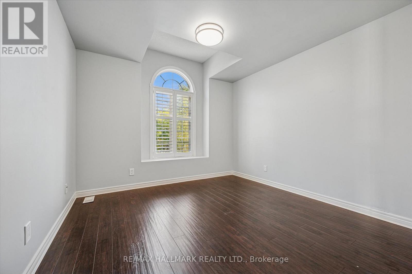 503 Brigantine Drive, Waterloo, Ontario  N2K 4B7 - Photo 18 - X12685032