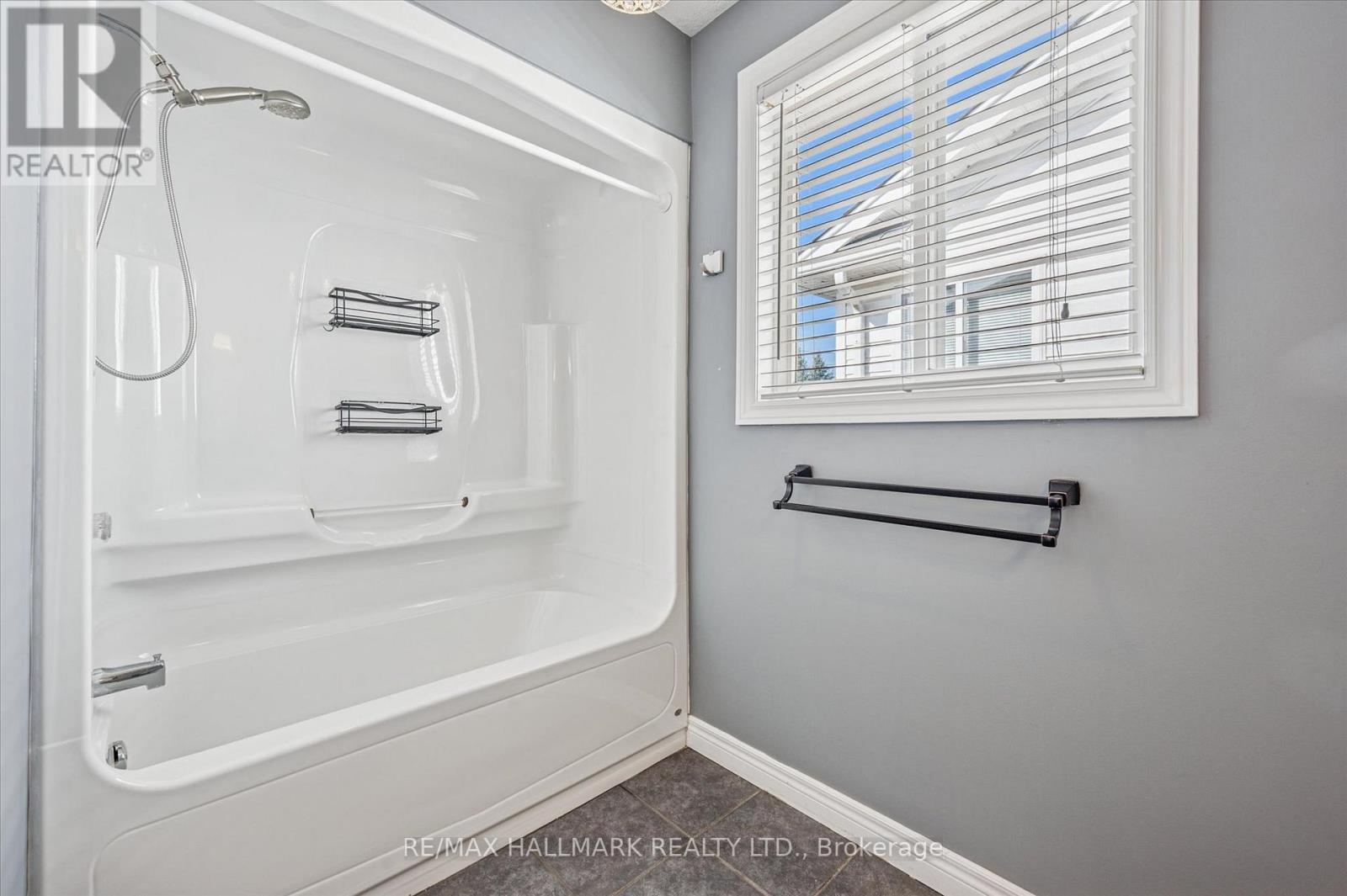 503 Brigantine Drive, Waterloo, Ontario  N2K 4B7 - Photo 22 - X12685032