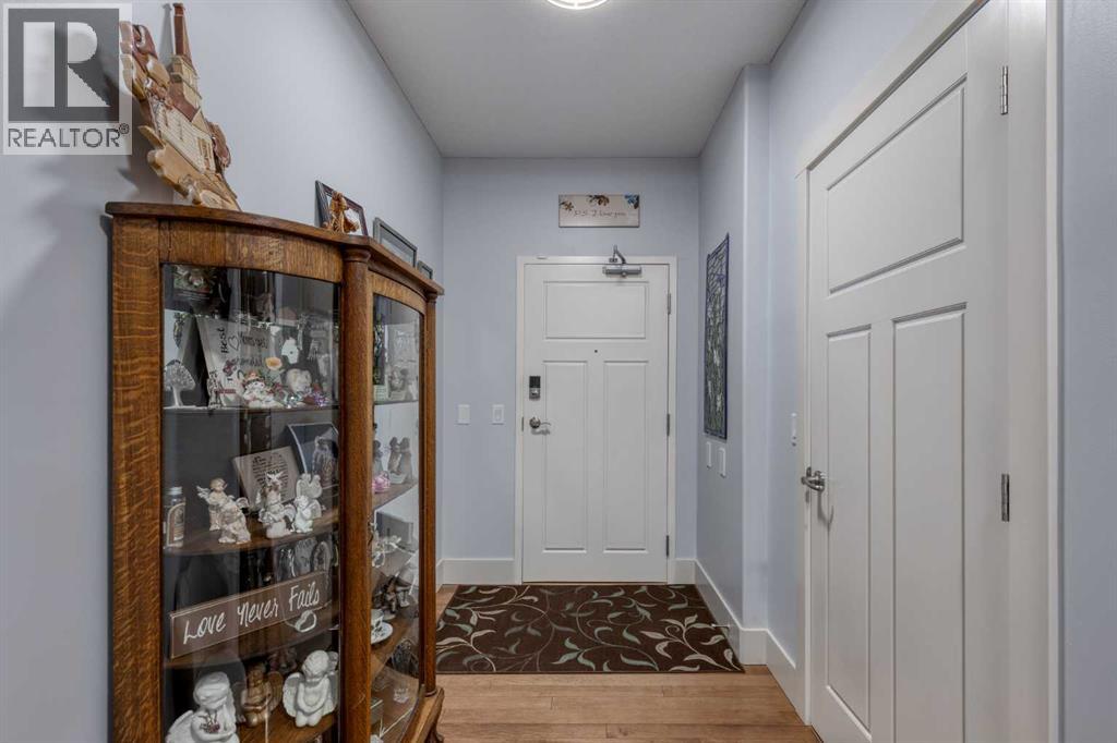 116, 77 George Fox Trail, Cochrane, Alberta  T4C 0N1 - Photo 2 - A2278389