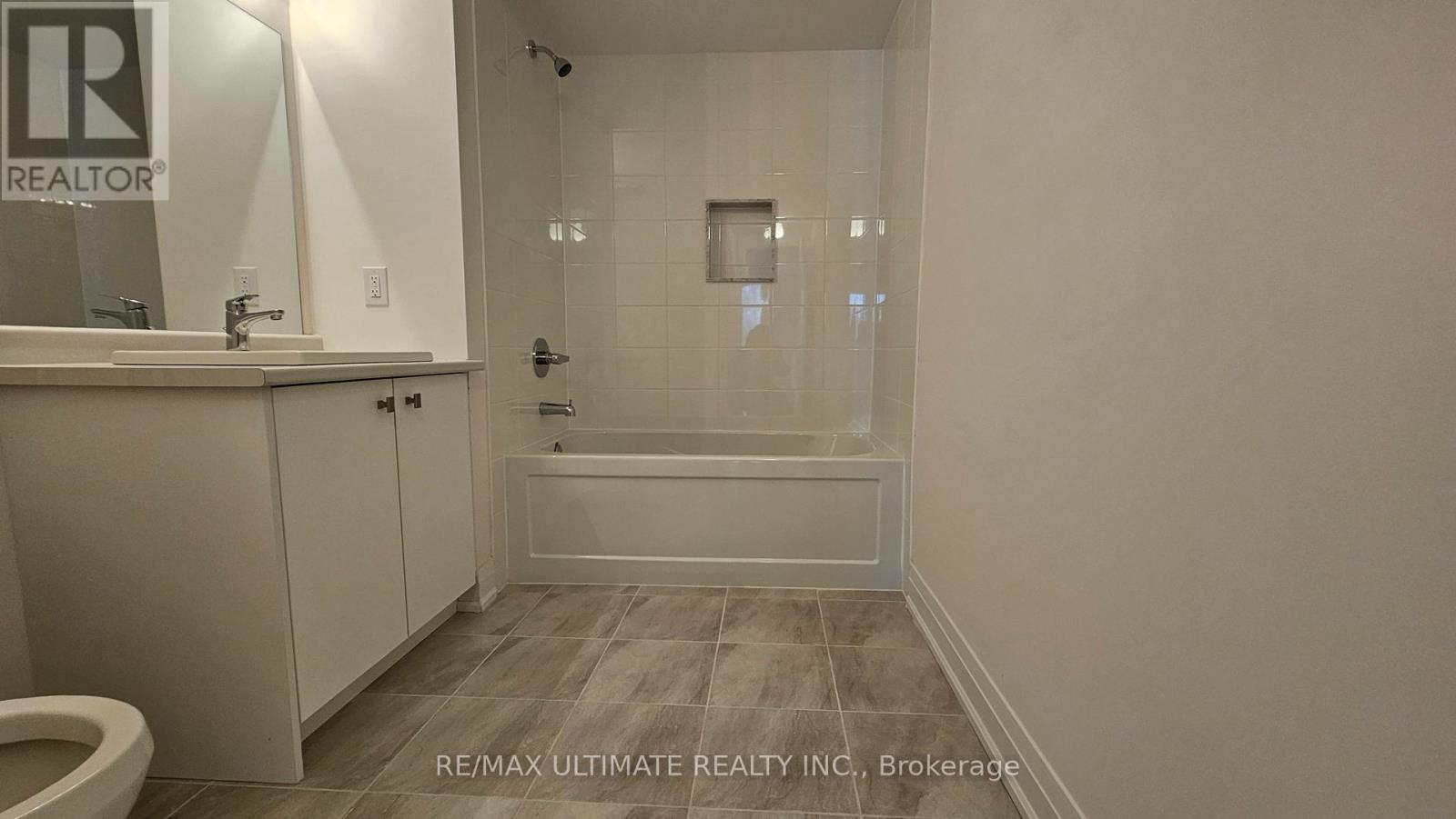 75 Marret Lane, Clarington, Ontario  L1B 1J2 - Photo 6 - E12684912