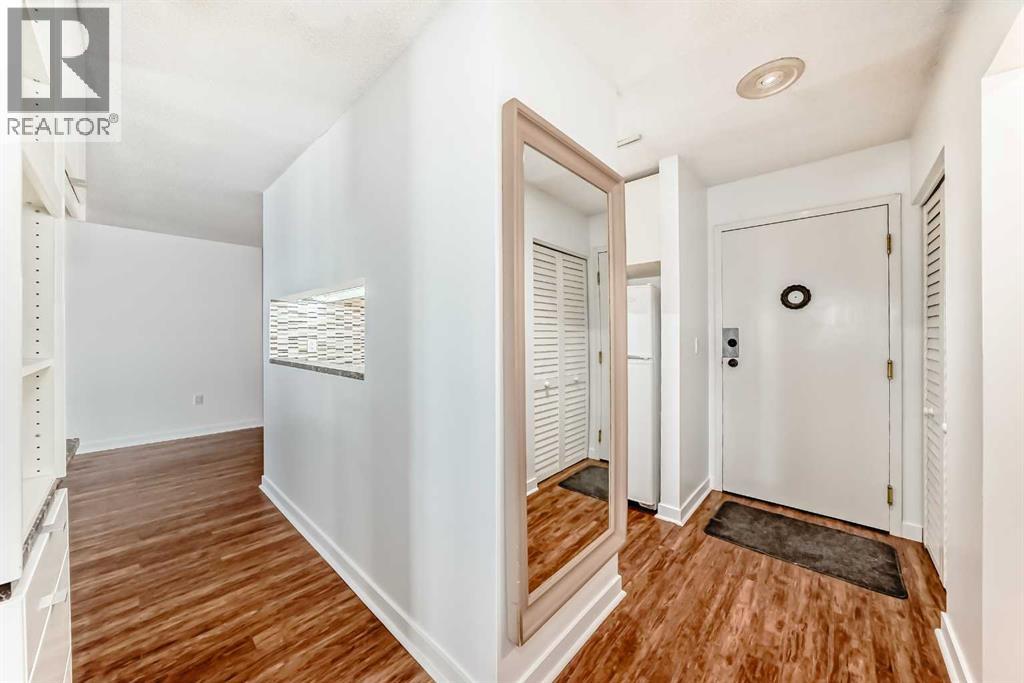 208, 20 Dover Point Se, Calgary, Alberta  T2B 3K3 - Photo 2 - A2277834