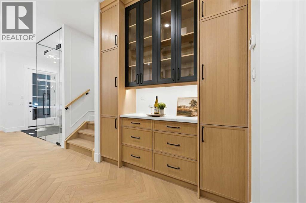 2019 21 Avenue Nw, Calgary, Alberta  T2M 1M9 - Photo 11 - A2278107