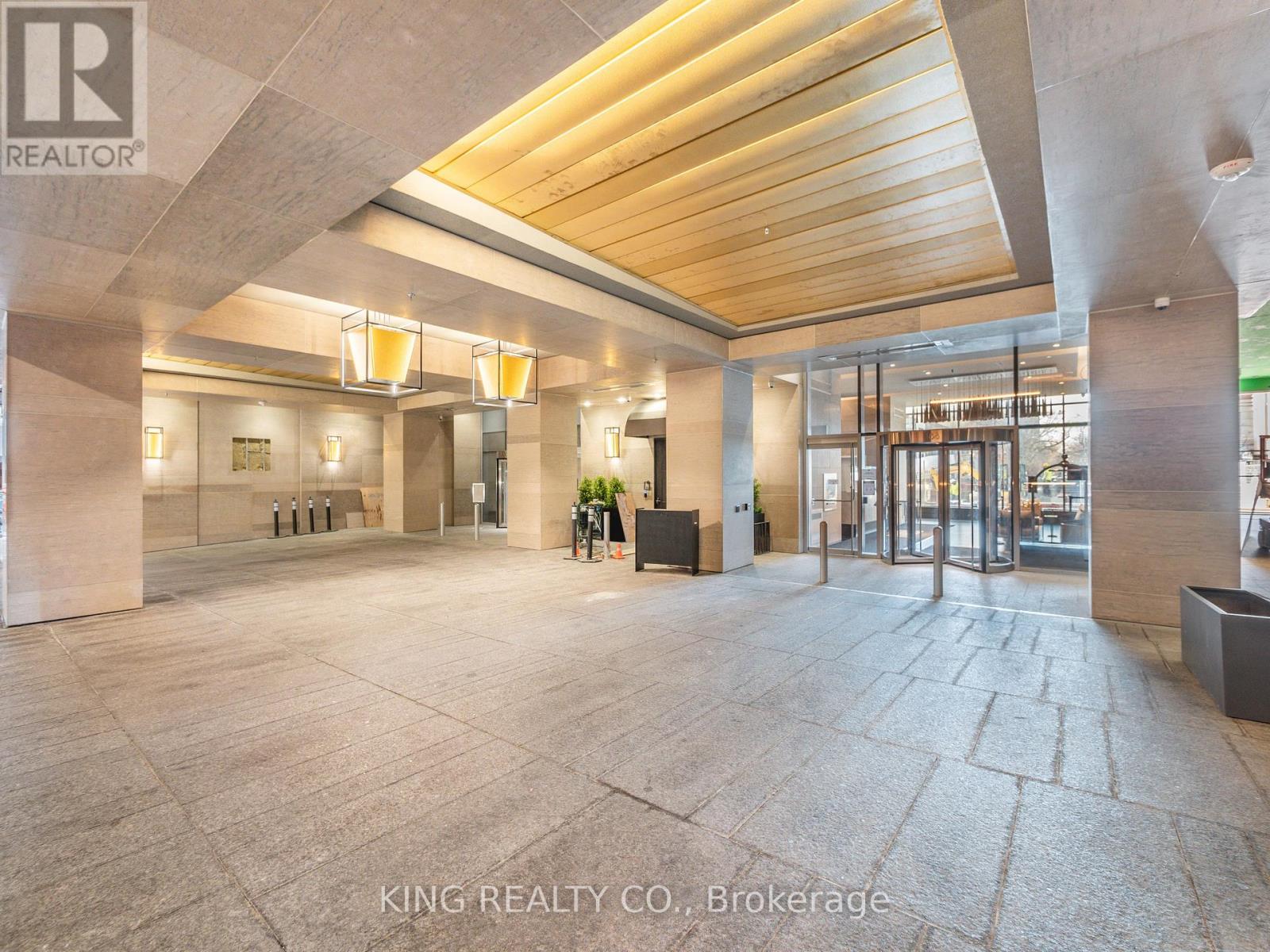 1402 - 188 Cumberland Street, Toronto, Ontario  M5R 2G3 - Photo 4 - C12685090