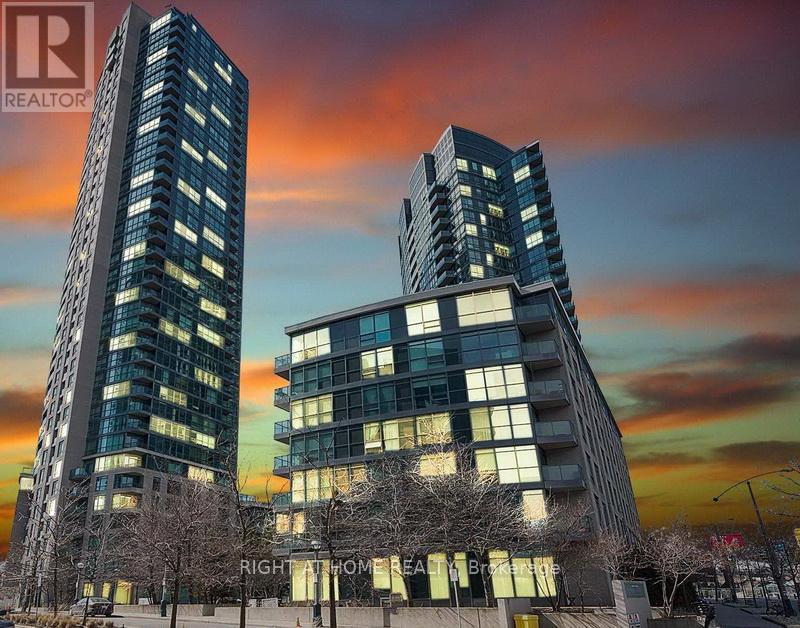 3307 - 219 Fort York Boulevard, Toronto, Ontario  M5V 1B1 - Photo 6 - C12685104