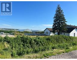 635 STRAWBERRY LANE, King, Ontario