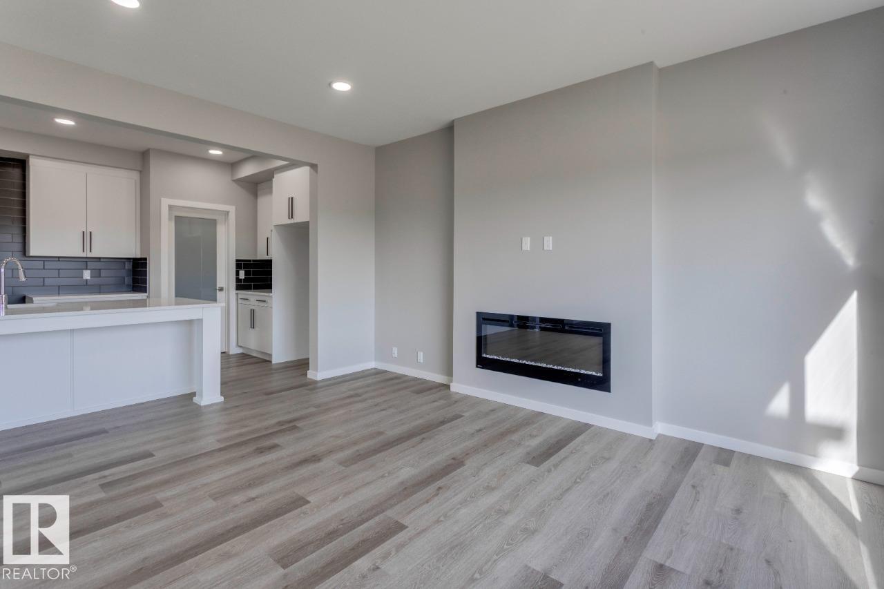 2369 Egret Wy Nw, Edmonton, Alberta  T6M 3G9 - Photo 9 - E4464515