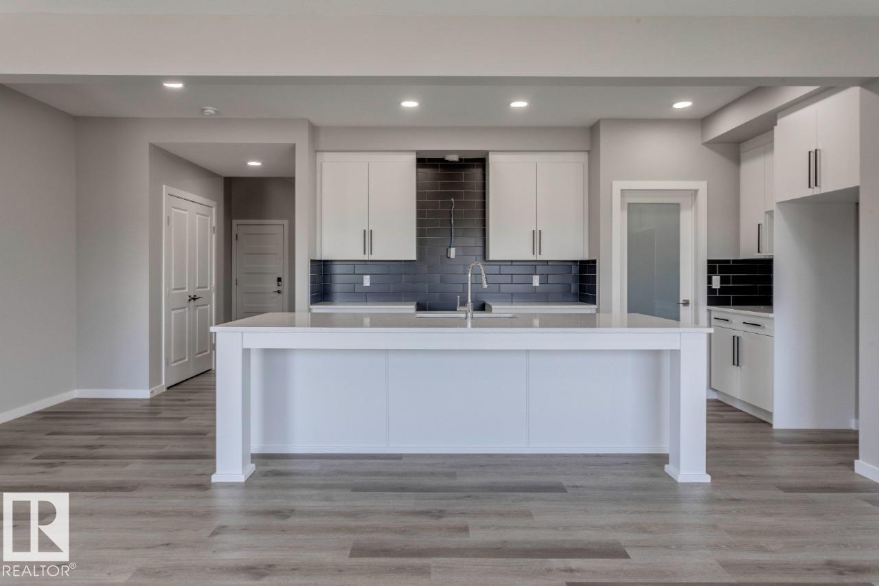 2369 Egret Wy Nw, Edmonton, Alberta  T6M 3G9 - Photo 6 - E4464515