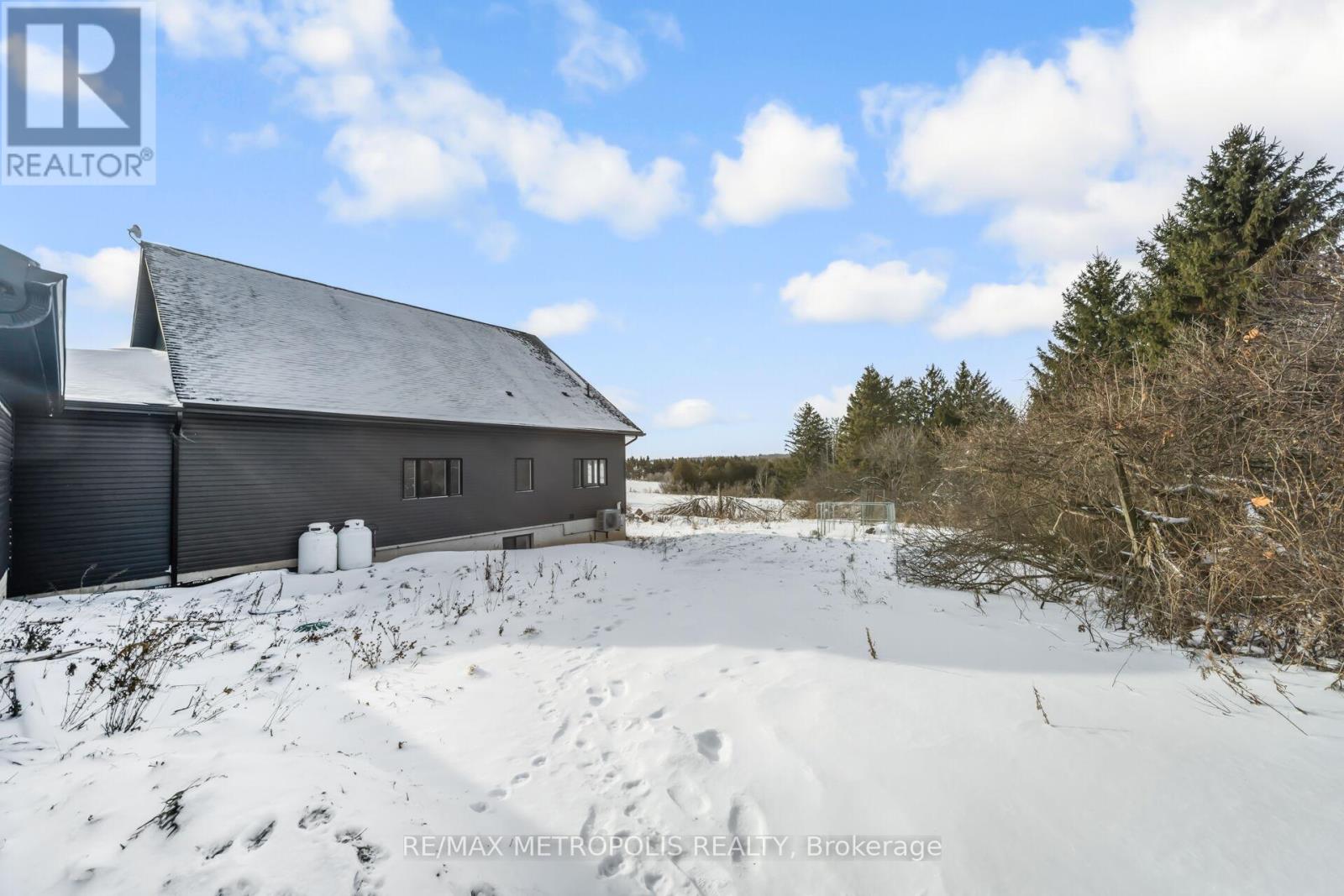 518644 County 124 Road, Melancthon, Ontario  L9V 1W4 - Photo 30 - X12685116