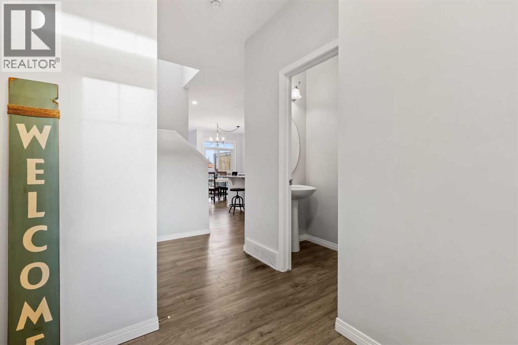 76 Legacy Glen Row Se, Calgary, Alberta  T2X 3Y9 - Photo 3 - A2264228