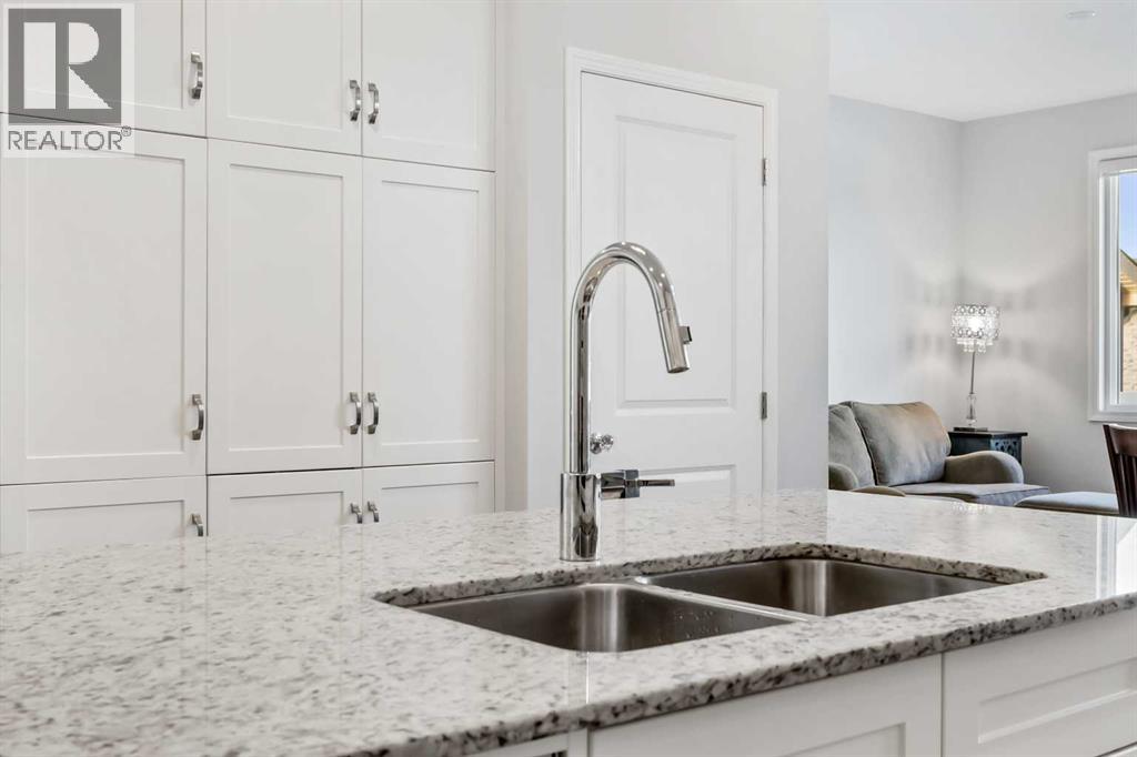 76 Legacy Glen Row Se, Calgary, Alberta  T2X 3Y9 - Photo 10 - A2264228