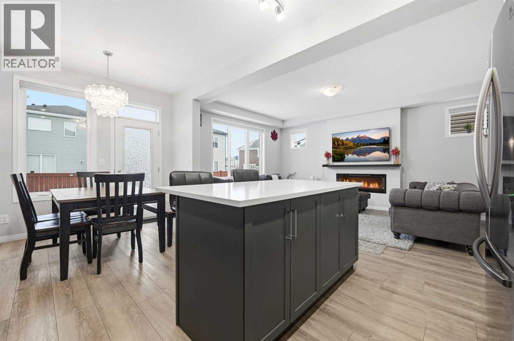 9 Osborne Link, Airdrie, Alberta  T4B 5E4 - Photo 16 - A2277275