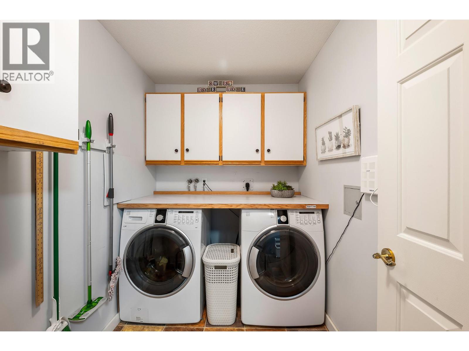 1055 Lawrence Avenue Unit# 206, Kelowna, British Columbia  V1Y 6M3 - Photo 25 - 10369886