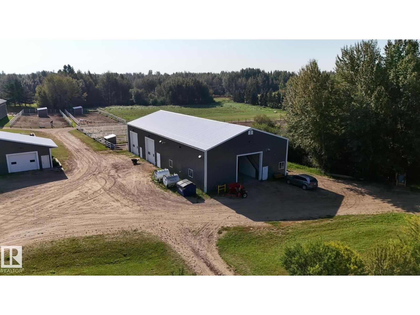 26113 Twp Rd 514, Rural Parkland County, Alberta  T7Y 1B5 - Photo 54 - E4469723