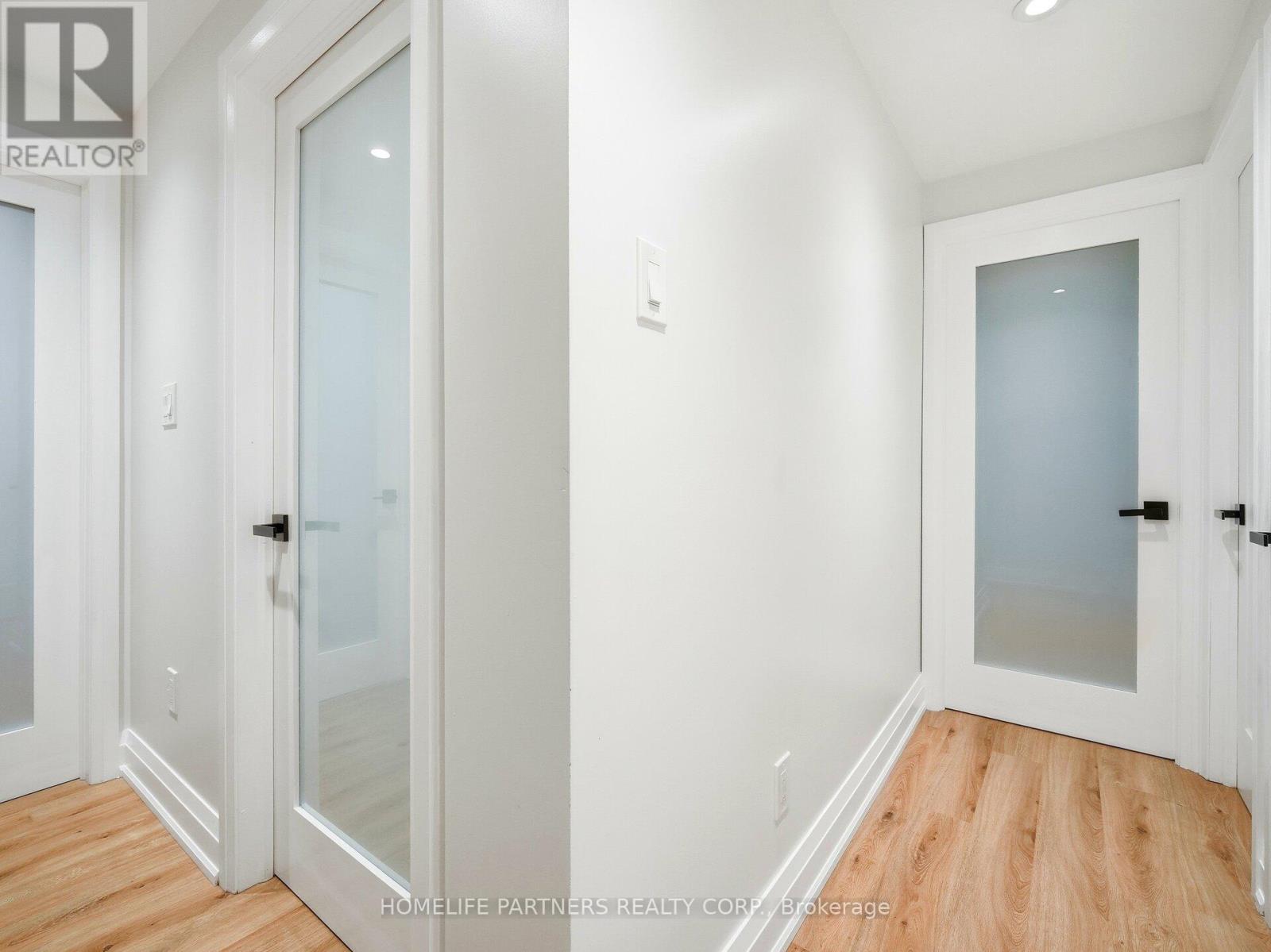 G3 - 296 Mill Road, Toronto, Ontario  M9C 4X8 - Photo 25 - W12685124