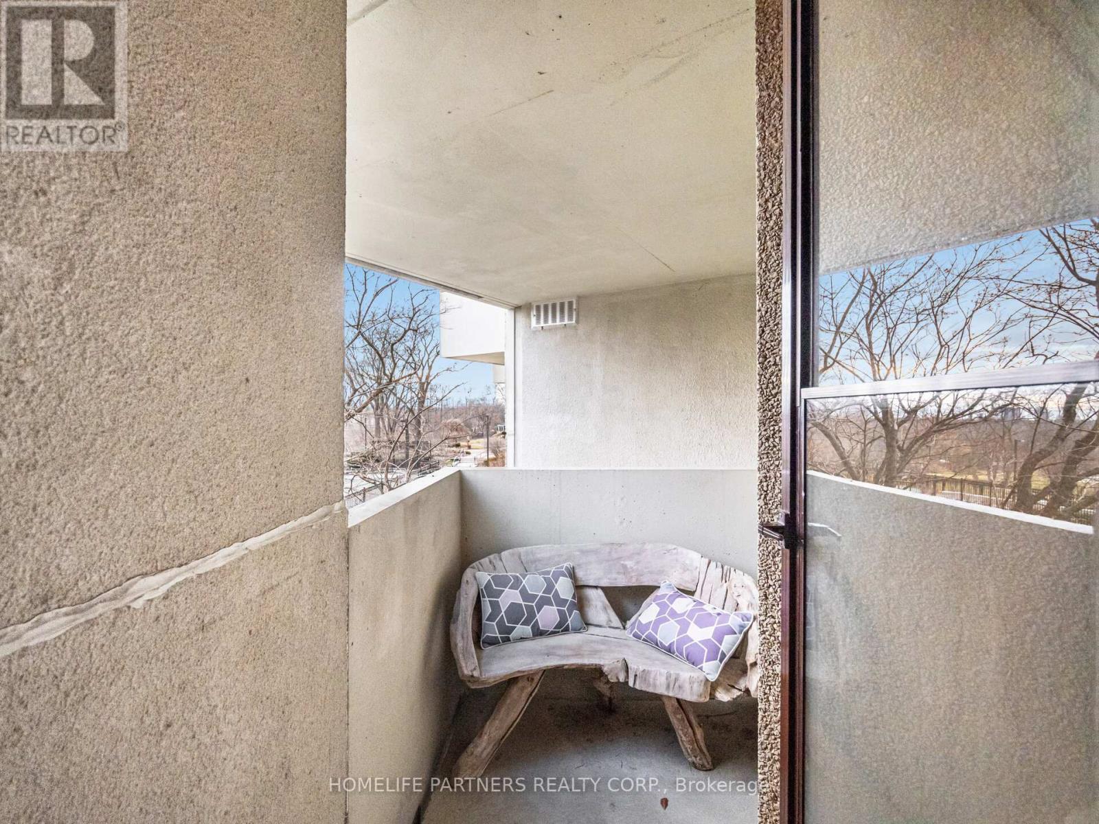 G3 - 296 Mill Road, Toronto, Ontario  M9C 4X8 - Photo 38 - W12685124