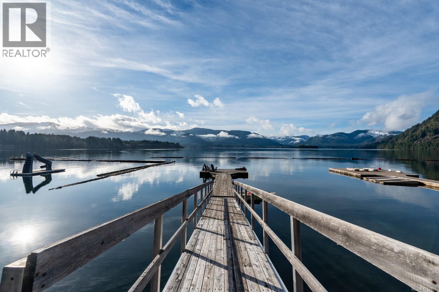 7364 Lakefront Dr, Lake Cowichan, British Columbia  V0R 2G0 - Photo 1 - 1022856