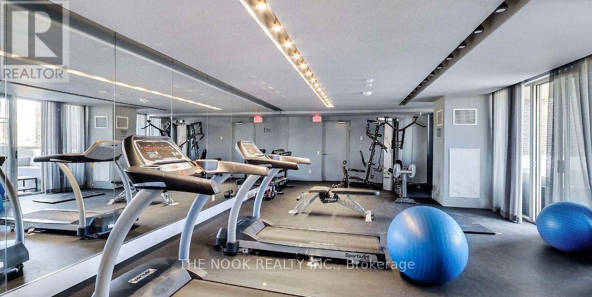 613 - 1638 Bloor Street W, Toronto, Ontario  M6P 0A6 - Photo 22 - W12685134