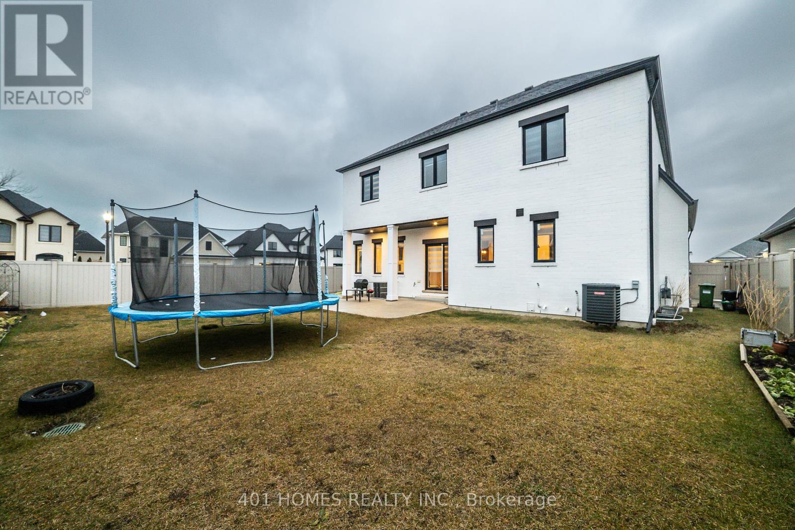 332 Christine Avenue, Lakeshore, Ontario  N0R 1A0 - Photo 29 - X12685154