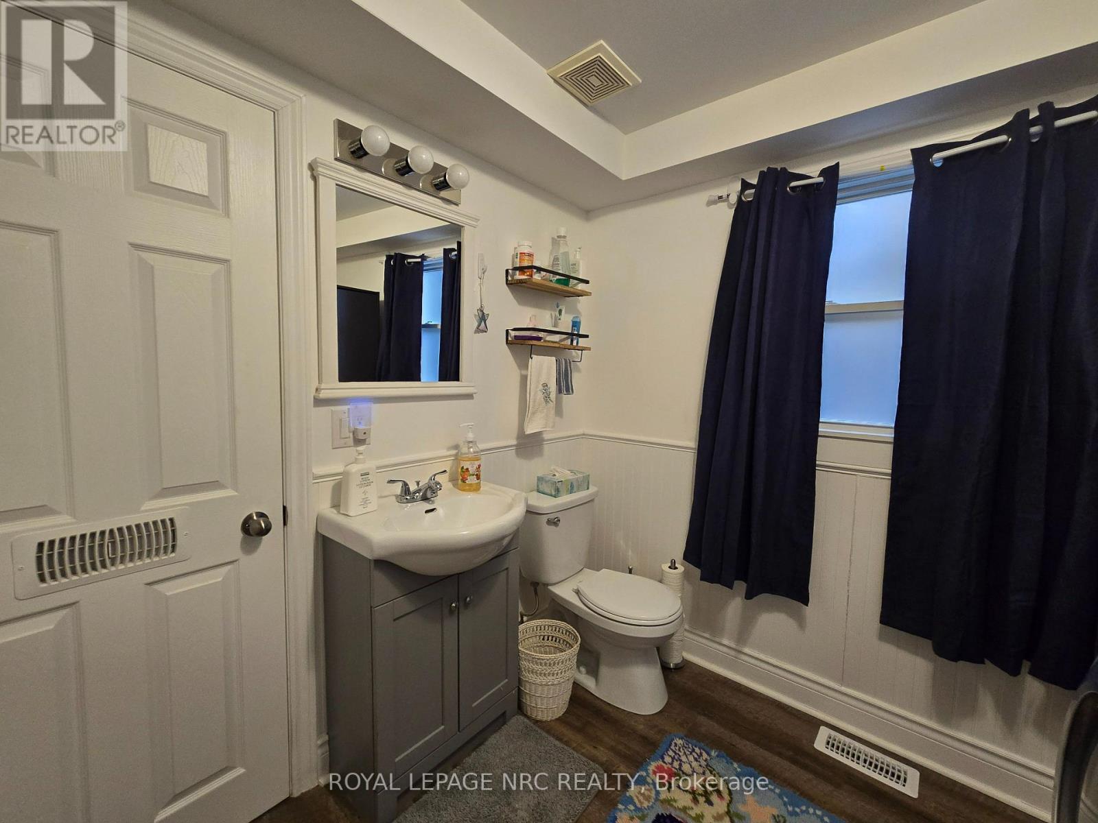 259 Wellington Street, Port Colborne, Ontario  L3K 2K4 - Photo 9 - X12685140