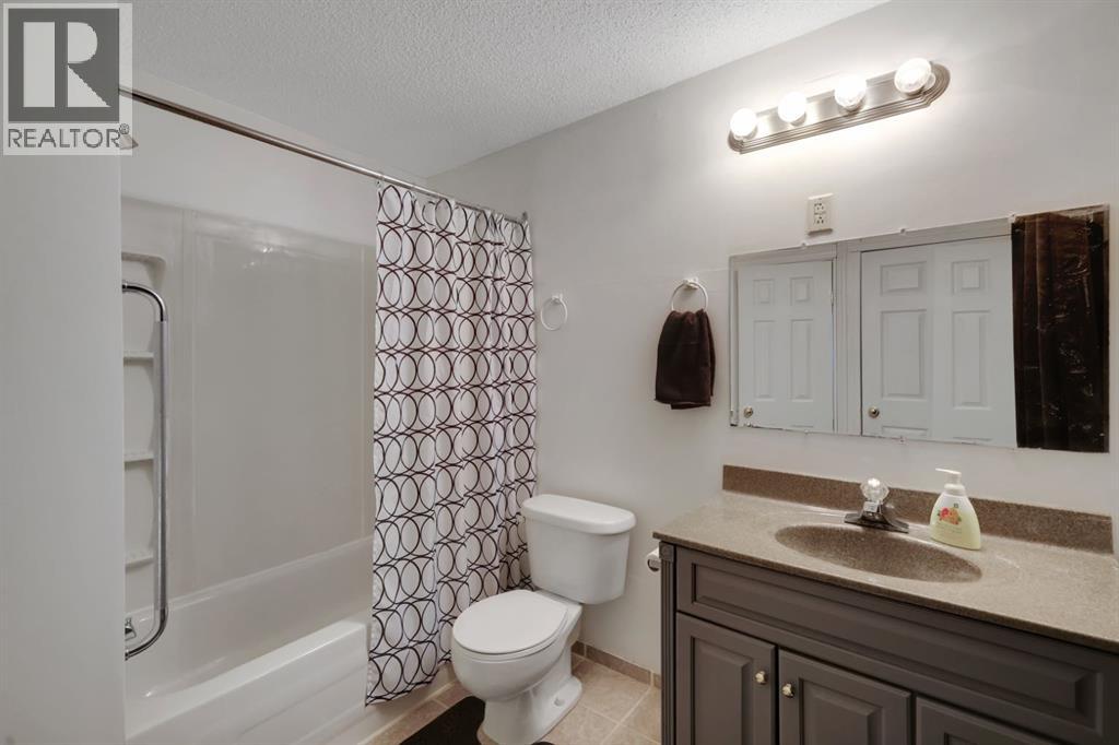 137 Taravista Crescent Ne, Calgary, Alberta  T3J 4N8 - Photo 36 - A2278191