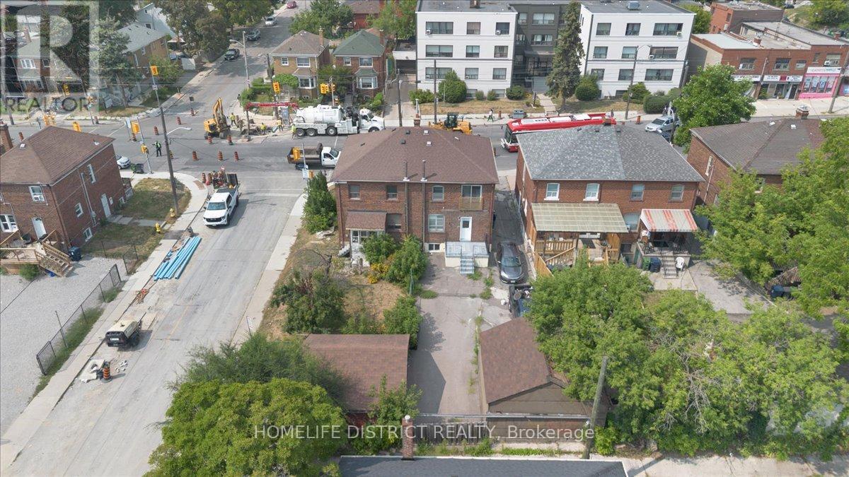 2055 Eglinton Avenue W, Toronto, Ontario  M6E 2K4 - Photo 47 - W12685138