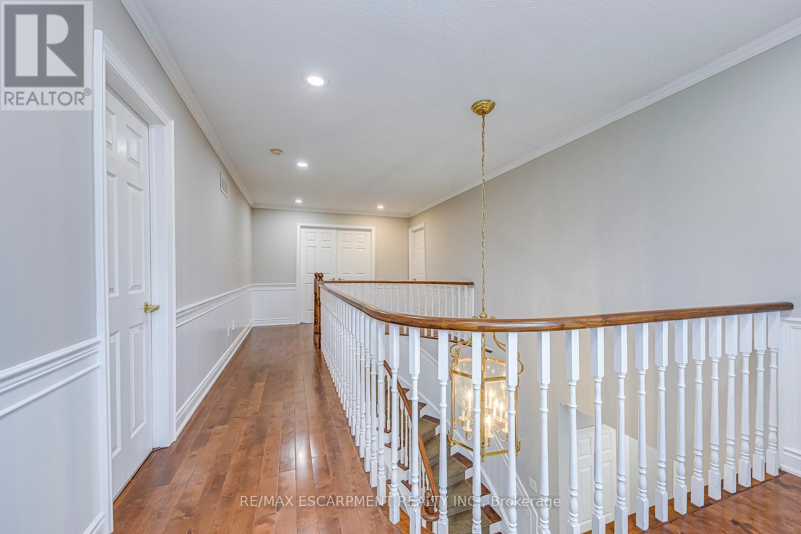 1362 Pilgrims Way, Oakville, Ontario  L6M 2W4 - Photo 26 - W12685148