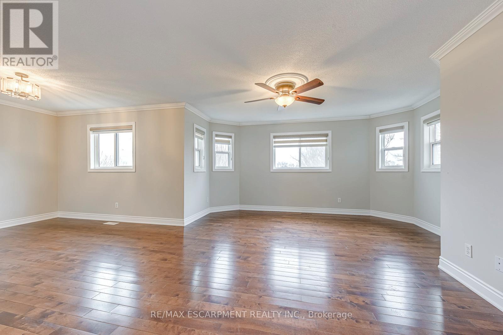 1362 Pilgrims Way, Oakville, Ontario  L6M 2W4 - Photo 27 - W12685148