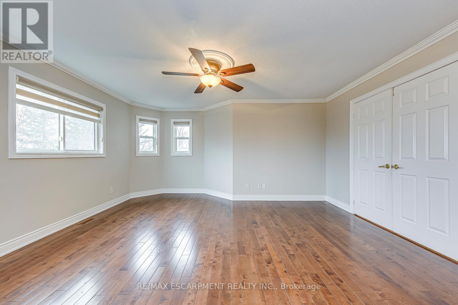 1362 Pilgrims Way, Oakville, Ontario  L6M 2W4 - Photo 30 - W12685148