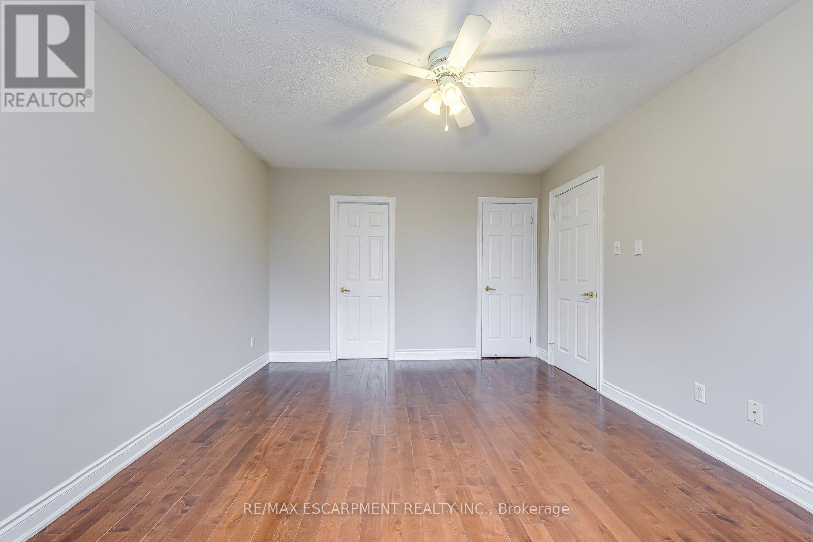 1362 Pilgrims Way, Oakville, Ontario  L6M 2W4 - Photo 35 - W12685148