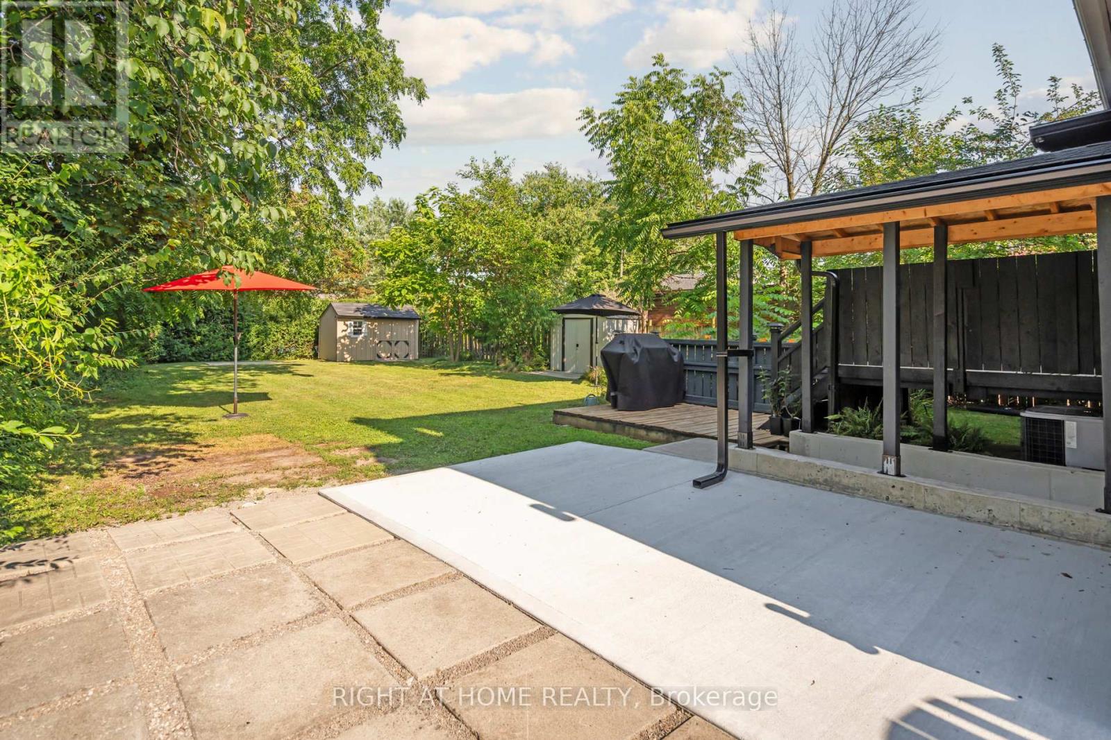 105 Glenridge Avenue, St. Catharines, Ontario  L2R 4X5 - Photo 22 - X12685144