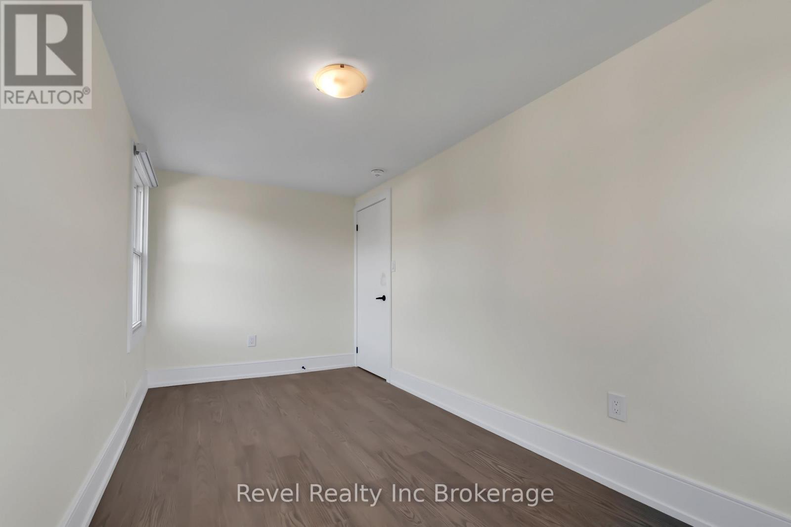 241 Charles Street W, Ingersoll, Ontario  N5C 2M5 - Photo 25 - X12685162