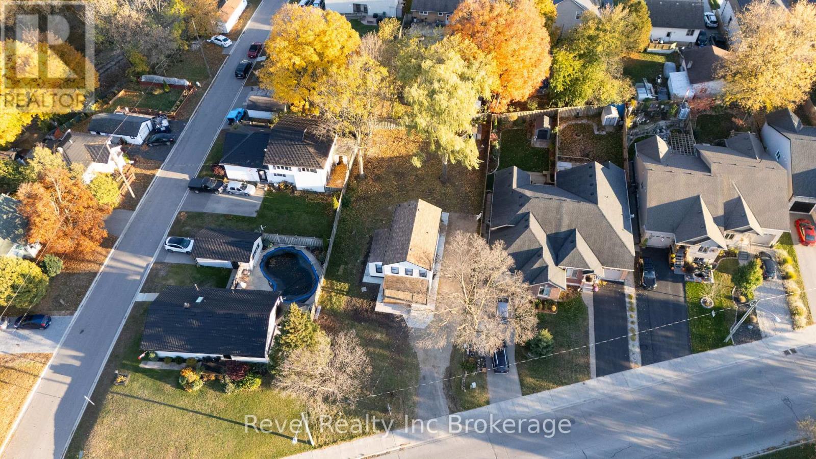 241 Charles Street W, Ingersoll, Ontario  N5C 2M5 - Photo 43 - X12685162