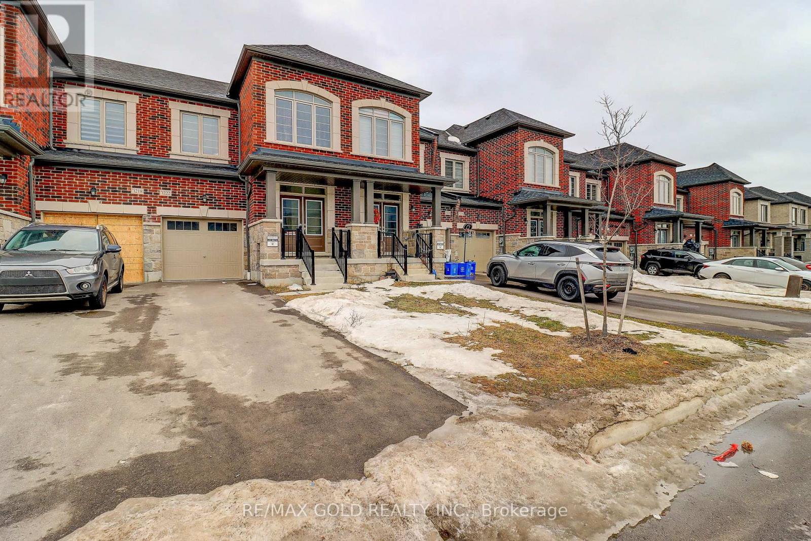 1222 Rexton Drive, Oshawa, Ontario  L1H 8L7 - Photo 2 - E12674410