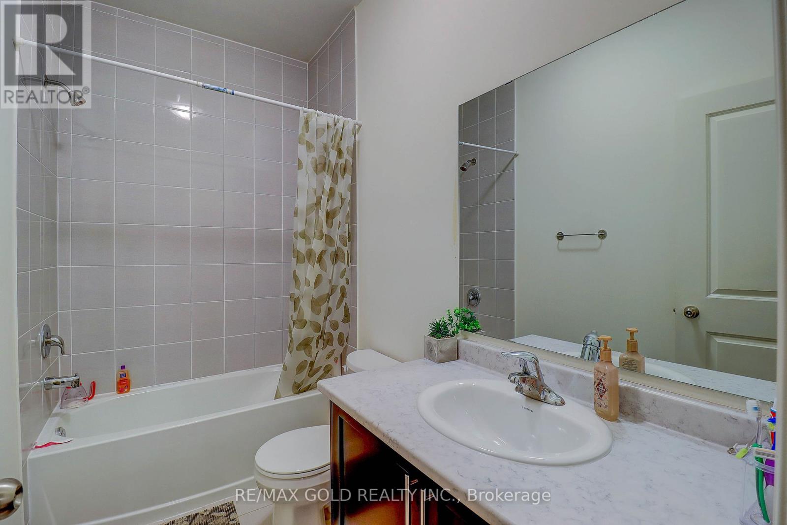 1222 Rexton Drive, Oshawa, Ontario  L1H 8L7 - Photo 25 - E12674410