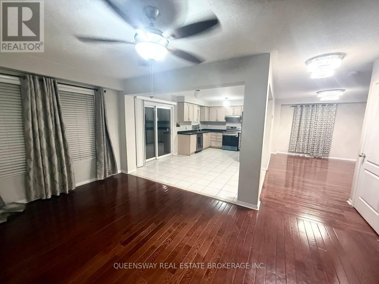 85 Botavia Downs N, Brampton, Ontario  L7A 3R5 - Photo 6 - W12684786