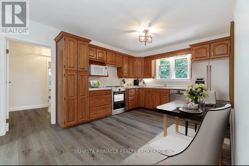 501 Howard Street, Oshawa, Ontario  L1H 4Y8 - Photo 2 - E12685168