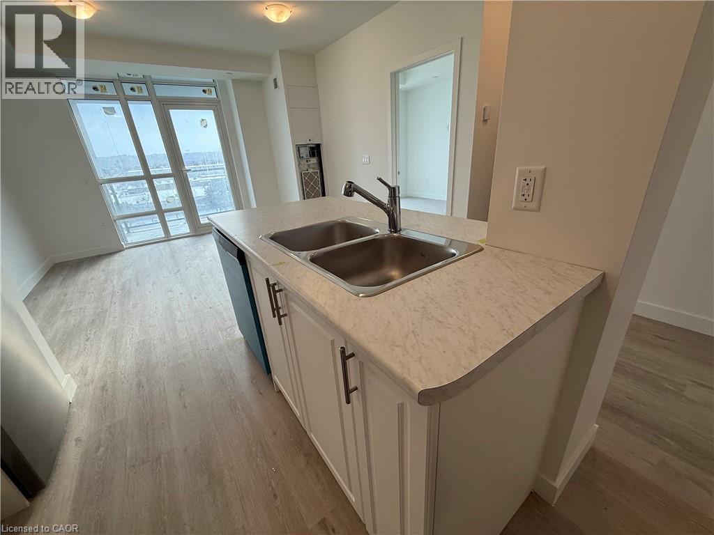 461 Green Road Unit# 719, Stoney Creek, Ontario  L8E 5B4 - Photo 3 - 40797616