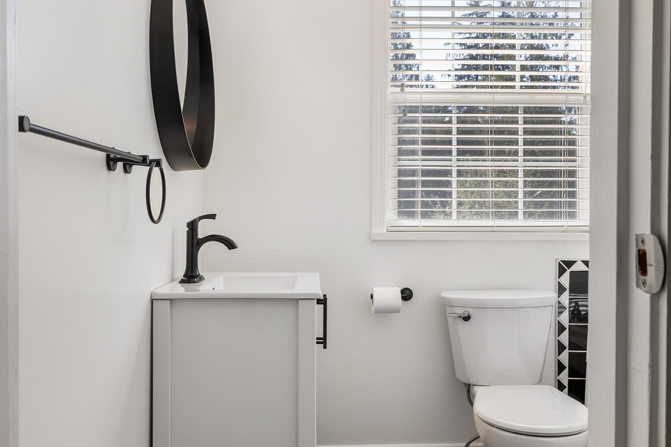 34520 Timbercove Road, Mission, British Columbia  V2V 0B5 - Photo 20 - R3076654