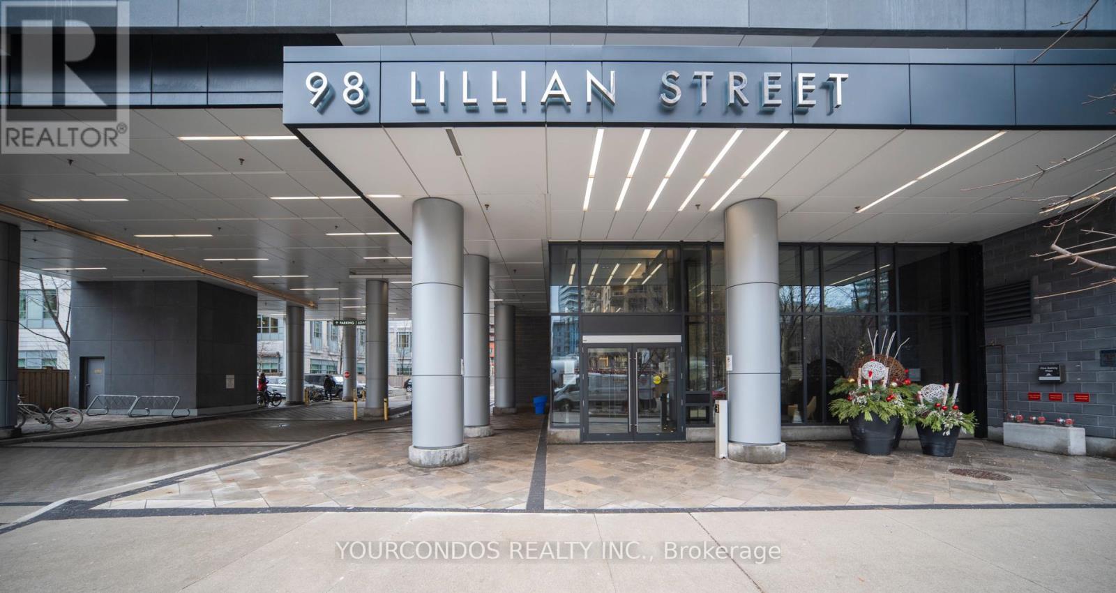 420 - 98 Lillian Street, Toronto, Ontario  M4S 0A5 - Photo 4 - C12685160