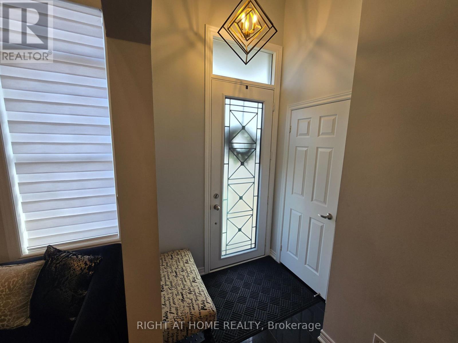 3461 Eglinton Avenue, Mississauga, Ontario  L5M 7T7 - Photo 4 - W12685158