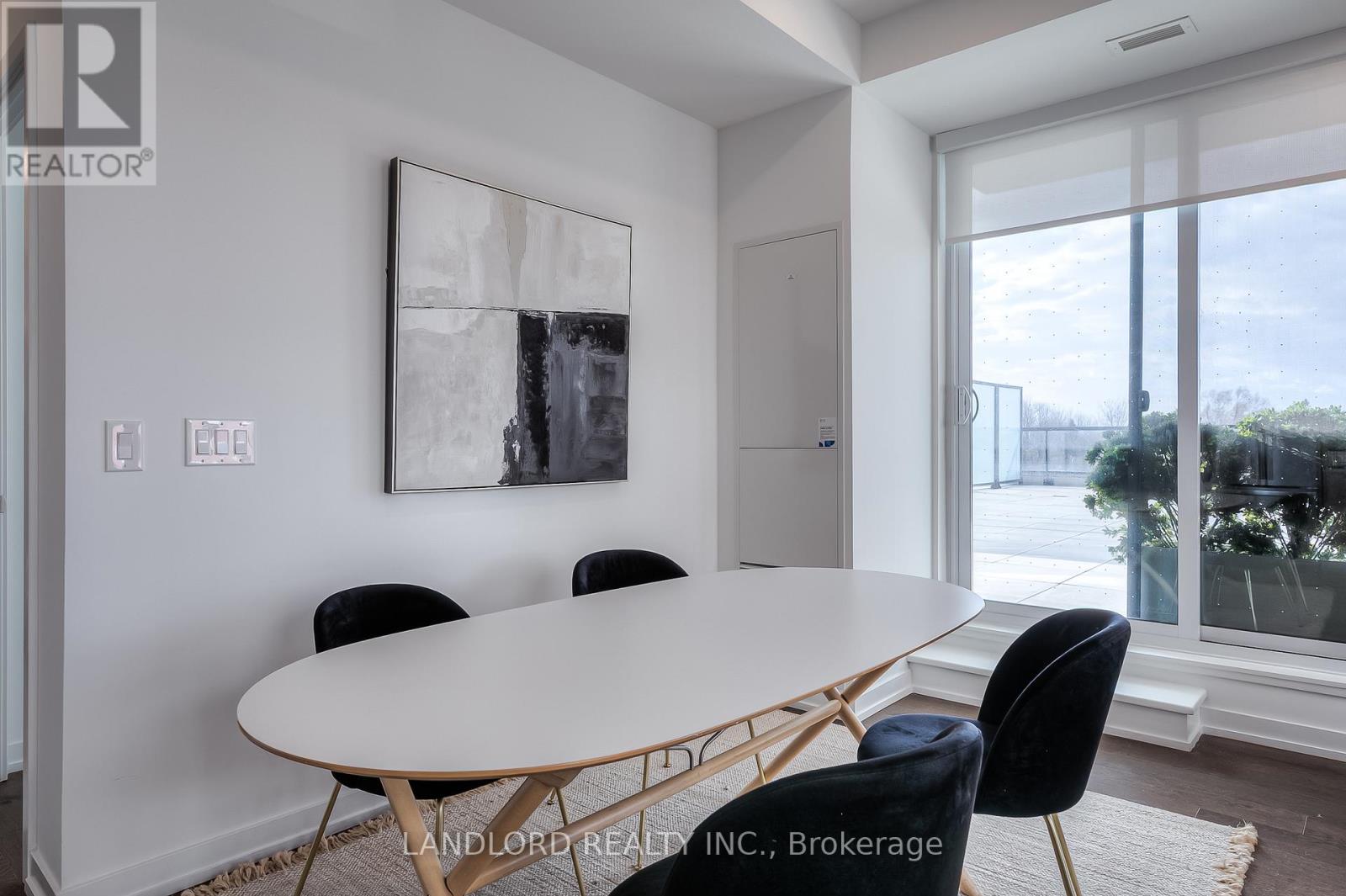 335 - 11 Maryport Avenue, Toronto (Downsview-Roding-Cfb), Ontario  M3M 0E1 - Photo 9 - W12685164